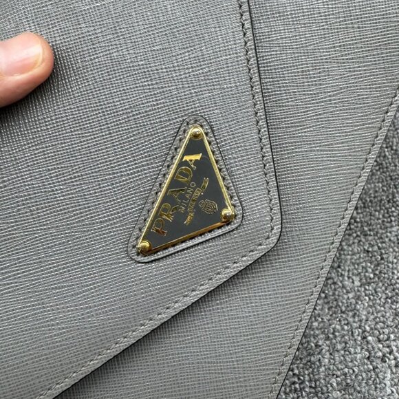 Prada Leather Shoulder Bag 835-061125 - Picture 11 of 15